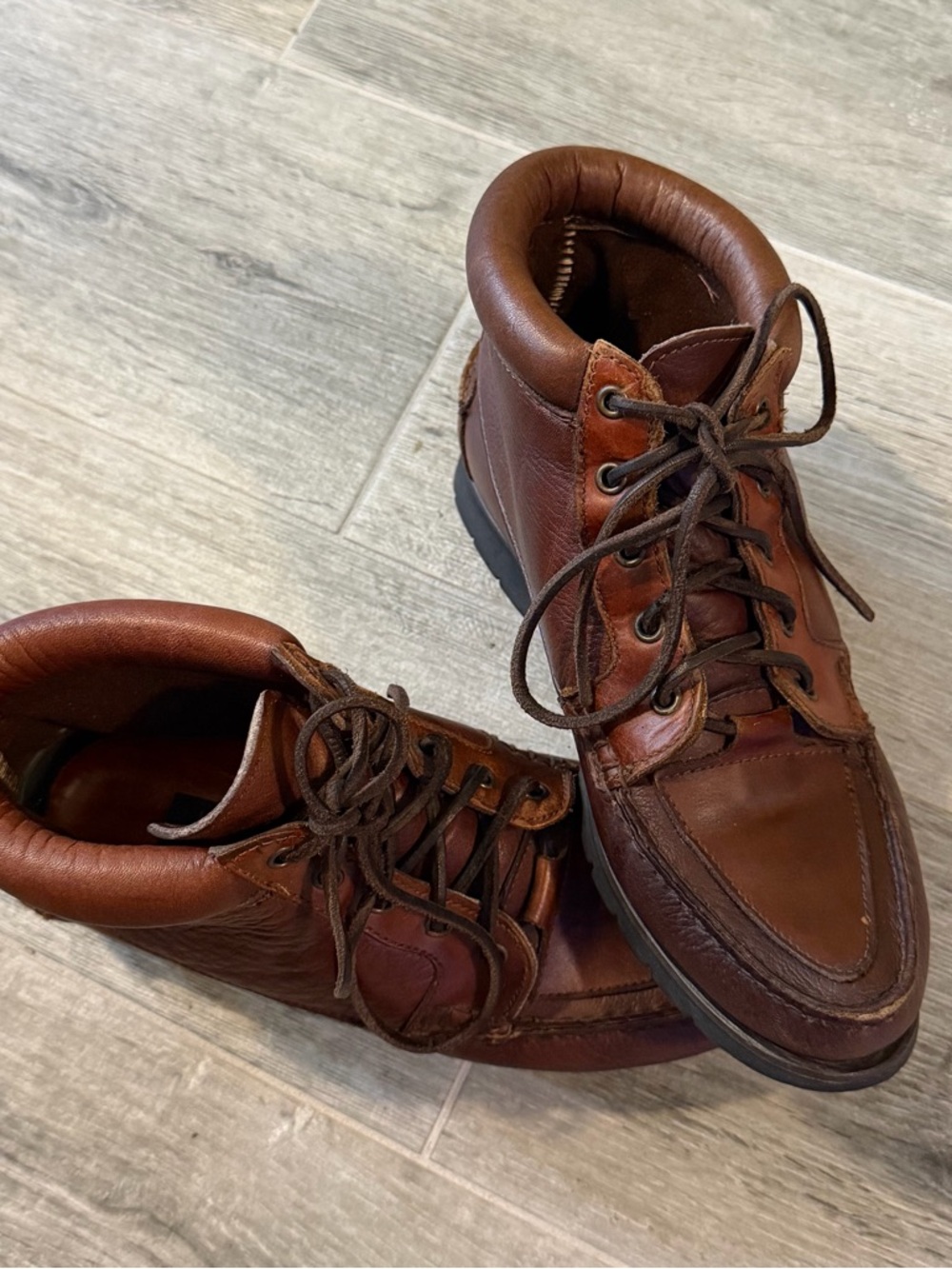 Timberland Boots Womens 9 M
Ankle Booties Chukka Waterproof
Lace Up Brown